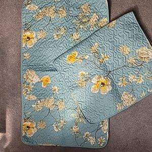 King Size Quilted Shams